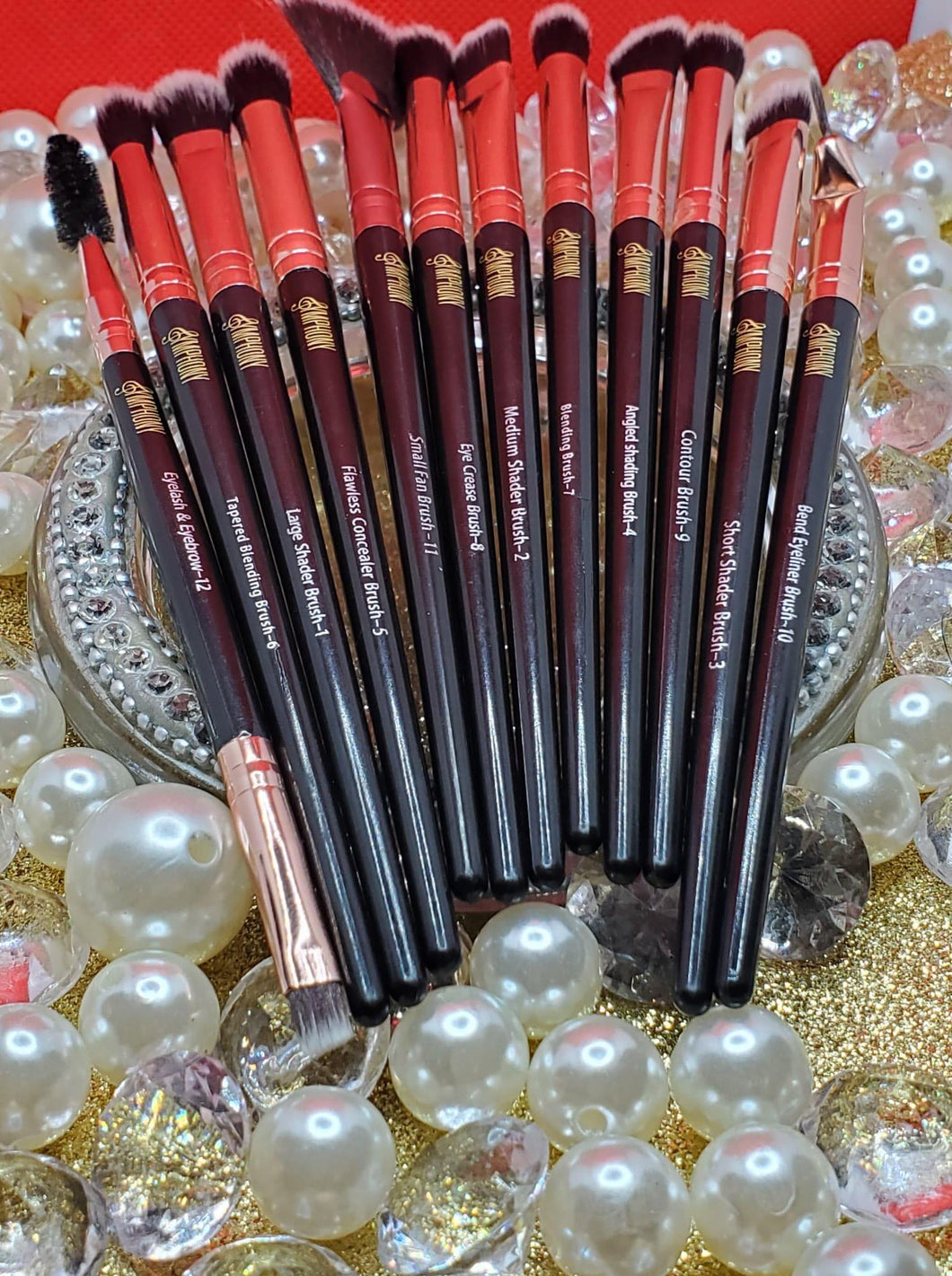 Instruments (Make up brushes)